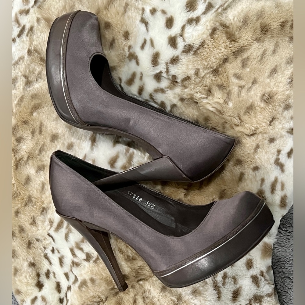 Pedro Garcia Women’s Charcoal Satin Platform Heels! So Fab!!